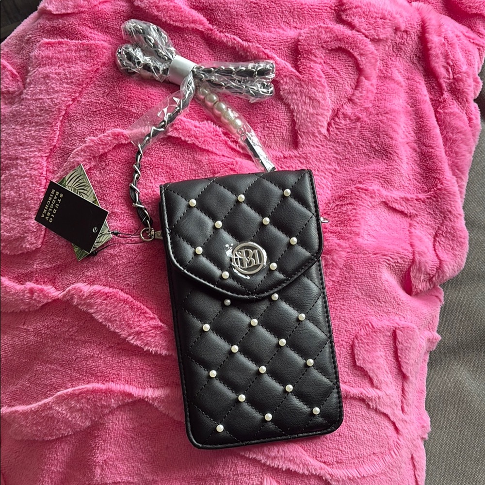 Badgley Mischka Black Quilted Phone Case crossbody purse nwt!